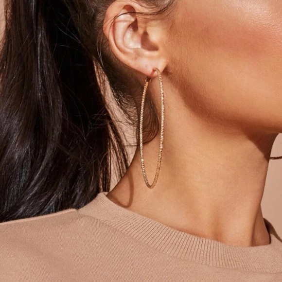 2/$30🌵 Gold Tone Large Hoop Textured Earrings Delicate Jewelry Gift Boho NEW - Picture 1 of 8